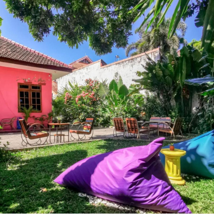 Snooze Ijen Hostel บันยูวังงี ภายนอก รูปภาพ