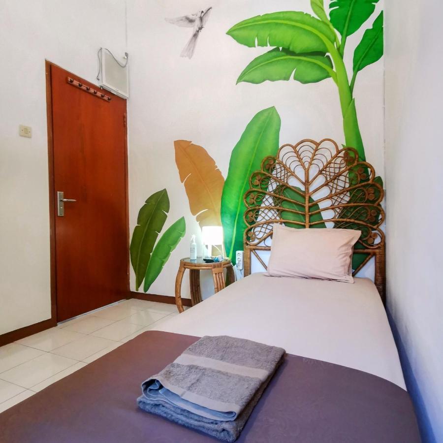 Snooze Ijen Hostel บันยูวังงี ภายนอก รูปภาพ