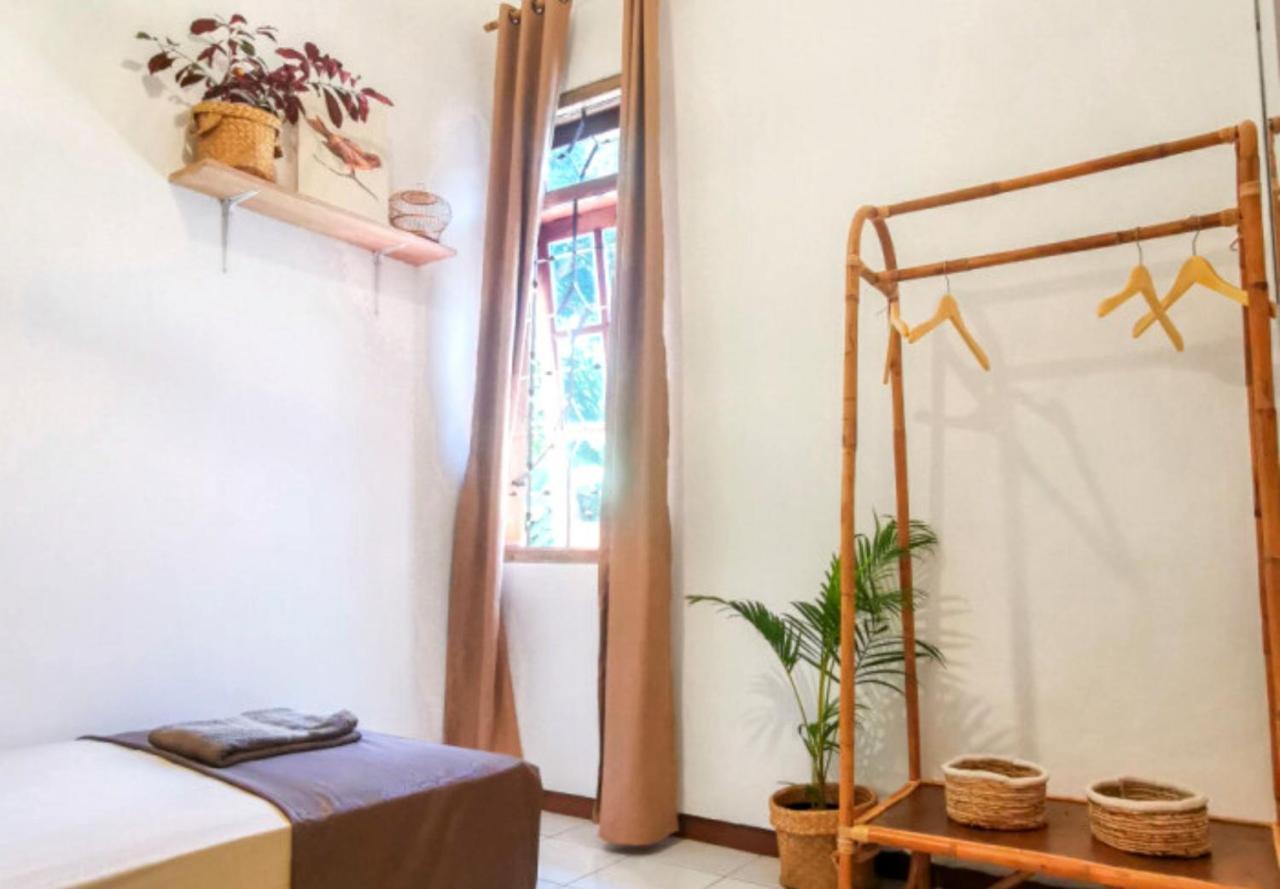 Snooze Ijen Hostel บันยูวังงี ภายนอก รูปภาพ